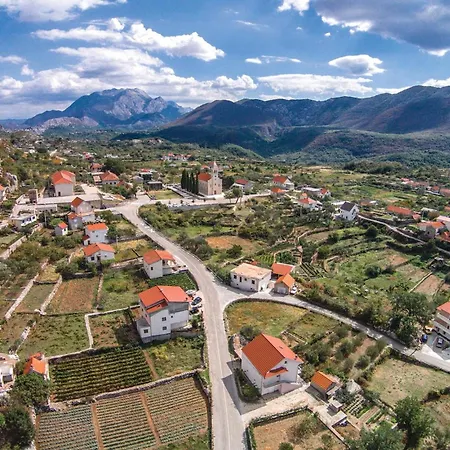 Apartment Beautiful In Podgrade With Jacuzzi *