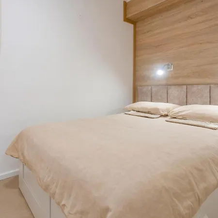 Awesome In With Wifi Podgrade (Split-Dalmatia)